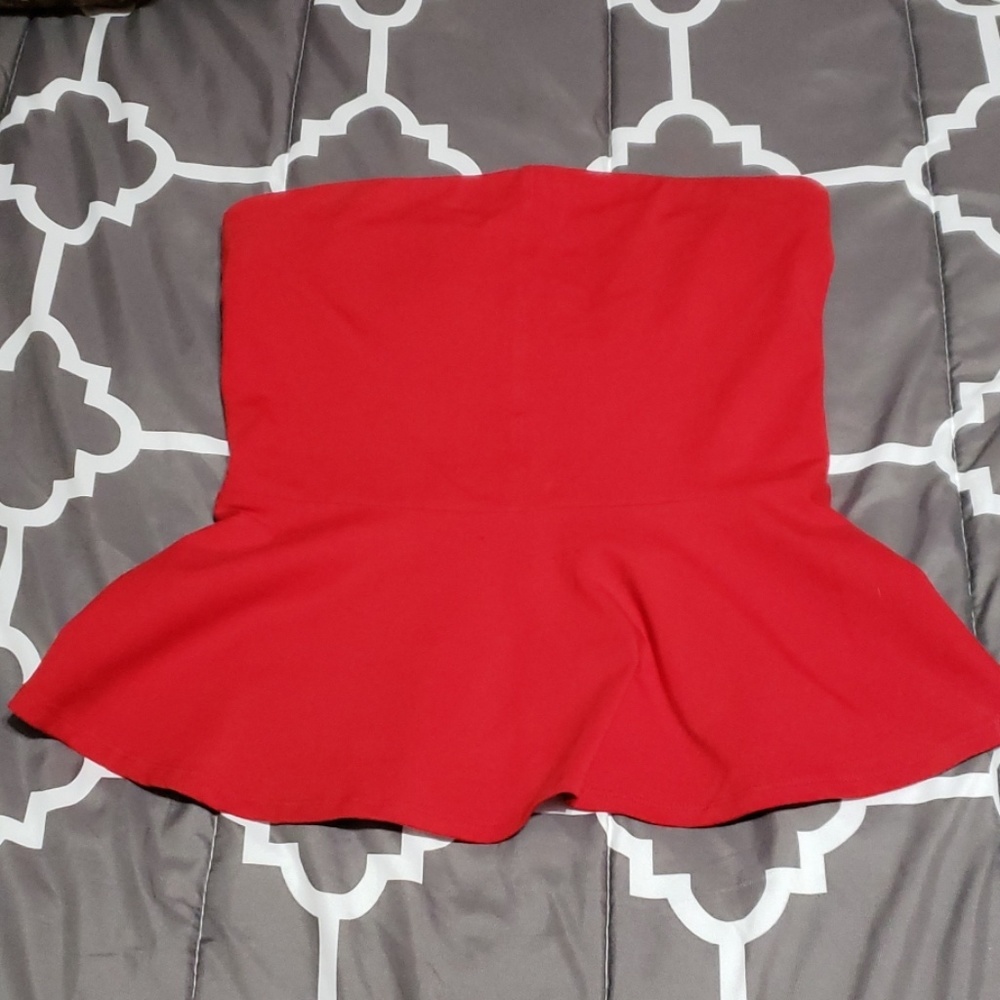 *MAKE OFFER* Red tube top